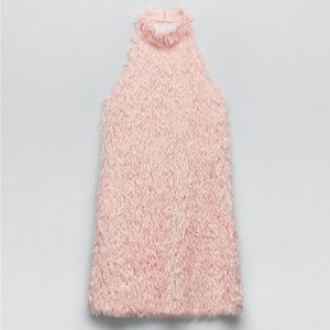 ZARA NWT / SIZE SMALL - FEATHERY PINK HALTER DRESS